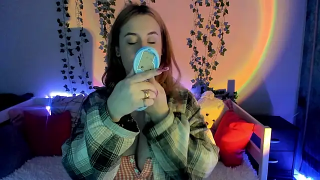 Emily Gin online show from 03.20.25