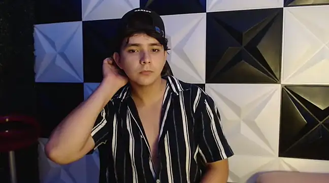 Dani cumboy online show from 02.21.25