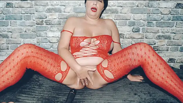 Snapshot of moly_rushh chatting on 11.29.25 moly rushh online show from 11.29.25