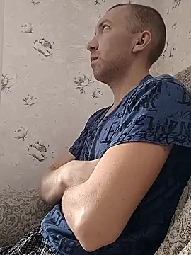 MityaXLoves online show from 04.11.26