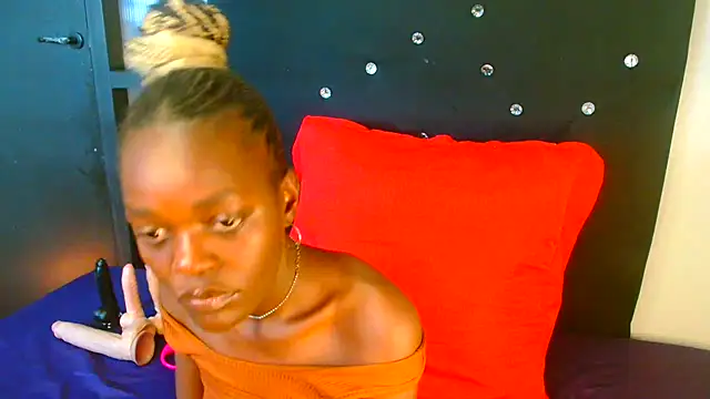 VANESAAMBER23 online show from 09.17.25