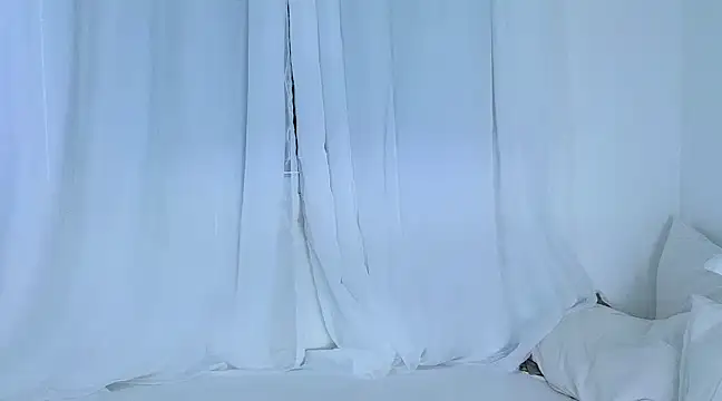 Snapshot of sorafire chatting on 01.07.25 sorafire online show from 01.07.25