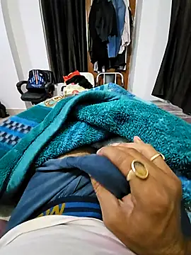 villagb12 online show from 11.18.25