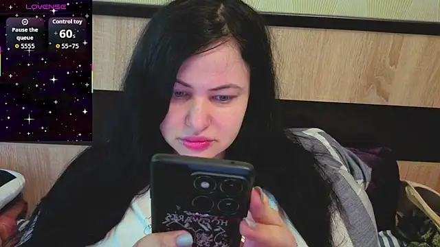 Snapshot of German_Eva chatting on 06.15.26 German Eva online show from 06.15.26