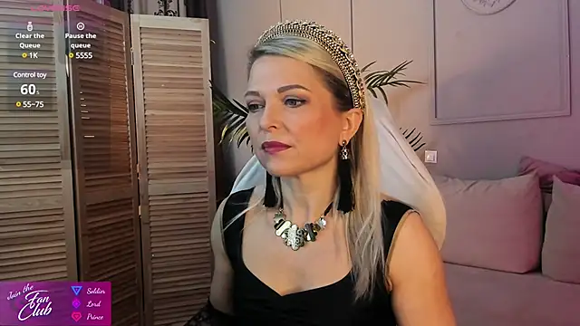 Gloria Lovely online show from 01.28.25