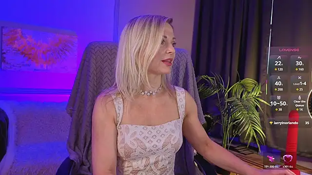Snapshot of Gloria_Lovely chatting on 07.09.26 Gloria Lovely online show from 07.09.26