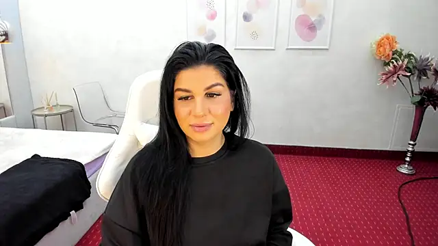 Snapshot of patriciakeys chatting on 12.21.24 patriciakeys online show from 12.21.24