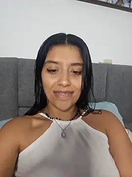 BrittanyDiaz online show from 10.28.25