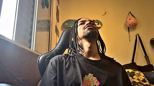 hotcamboy420 online show from 02.06.25