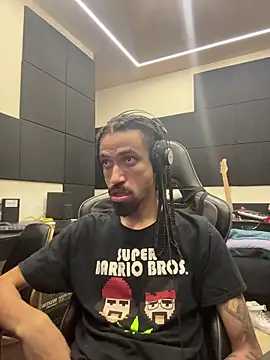 hotcamboy420 online show from 01.18.26