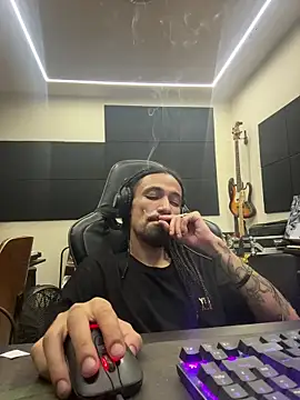 hotcamboy420 online show from 03.26.26