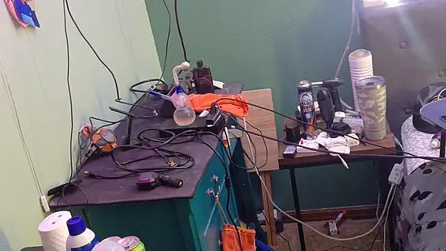 Snapshot of allenspuninfla chatting on 02.22.25 allenspuninfla online show from 02.22.25