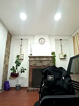 karlamorris  online show from 09.24.25