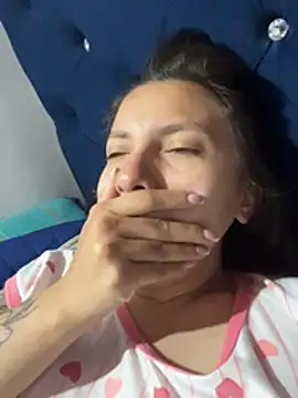 karlamorris  online show from 03.01.26