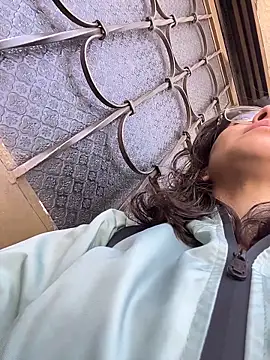 karlamorris  online show from 03.14.26