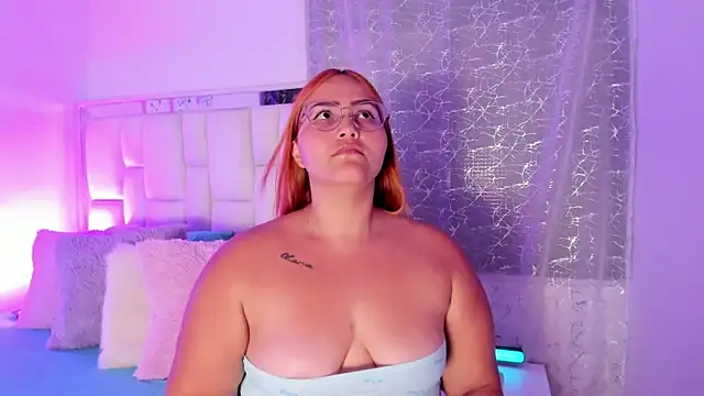 LeahxBarker online show from 10.28.25