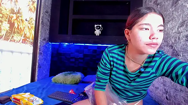 Ashley James online show from 11.14.25