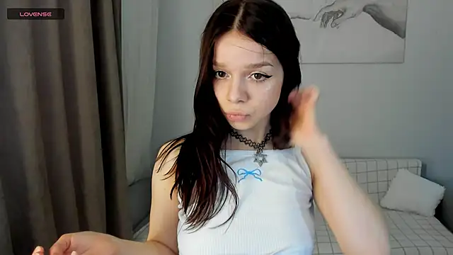 crystal lilith online show from 06.14.26