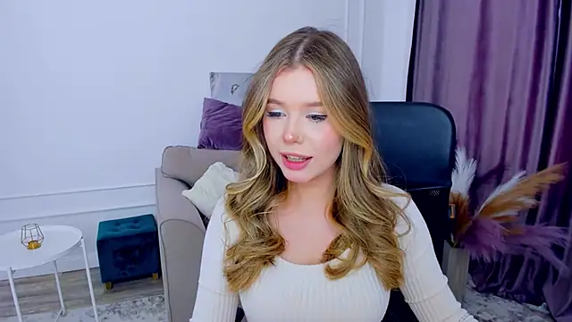 FollowLovee online show from 01.24.25