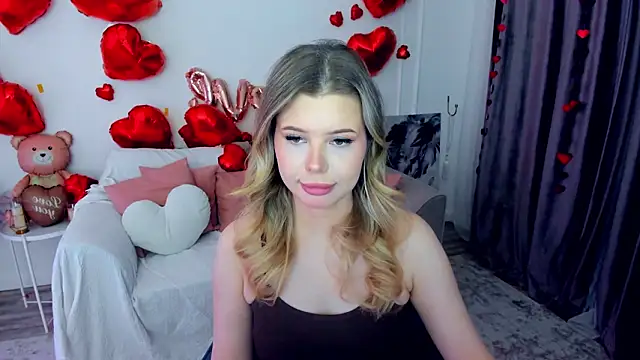 FollowLovee online show from 02.04.26