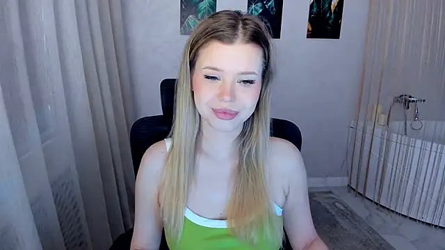 FollowLovee online show from 03.26.26