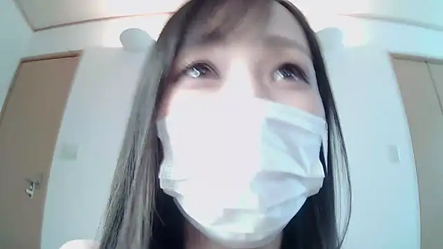 Snapshot of yusa0919 chatting on 12.15.24 yusa0919 online show from 12.15.24