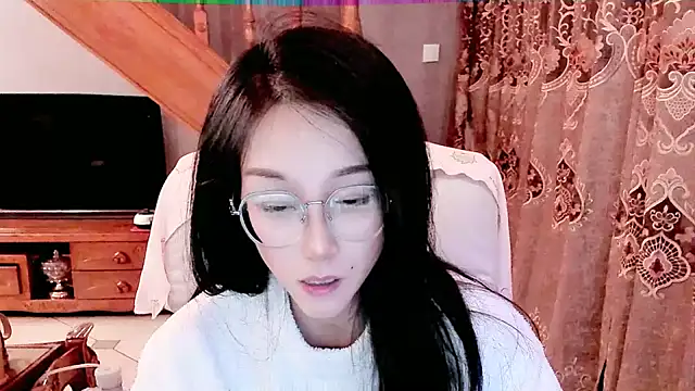 Snapshot of NIAN-er chatting on 01.17.25 NIAN-er online show from 01.17.25