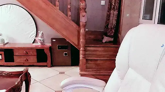 Snapshot of NIAN-er chatting on 02.20.25 NIAN-er online show from 02.20.25