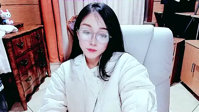 Snapshot of NIAN-er chatting on 02.27.25 NIAN-er online show from 02.27.25