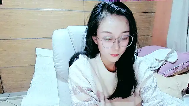 Snapshot of NIAN-er chatting on 03.07.25 NIAN-er online show from 03.07.25