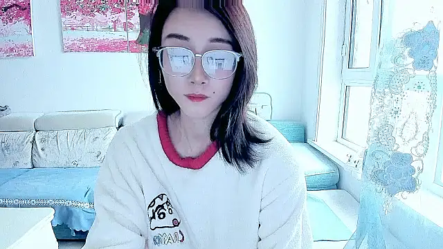 Snapshot of NIAN-er chatting on 11.10.25 NIAN-er online show from 11.10.25