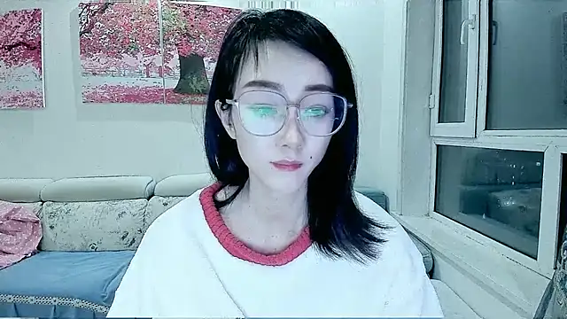 Snapshot of NIAN-er chatting on 11.19.25 NIAN-er online show from 11.19.25