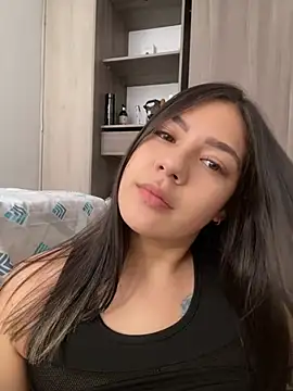 Latina vanessa online show from 01.31.25