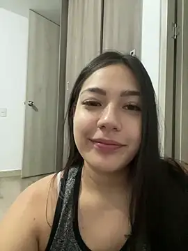 Latina vanessa online show from 09.18.25