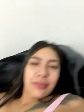 Latina vanessa online show from 09.29.25