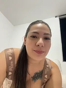 Latina vanessa online show from 11.07.25