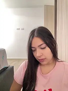 Latina vanessa online show from 02.02.26