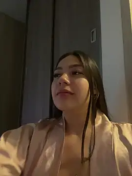 Latina vanessa online show from 02.10.26