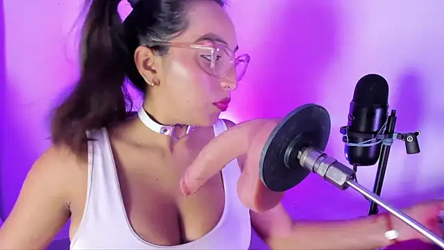 Leticia brownn1 online show from 09.14.25