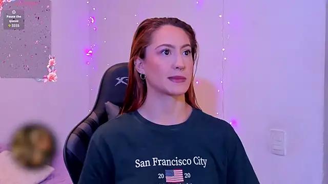 Amypond   online show from 09.25.25