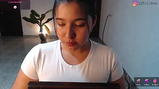 Zetrionn online show from 03.20.25