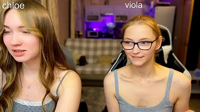 ChloeMillerMeow online show from 10.03.25