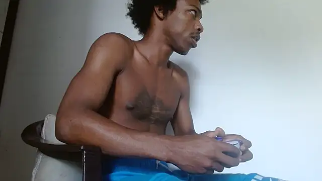 Larry-n-clouds online show from 02.04.26