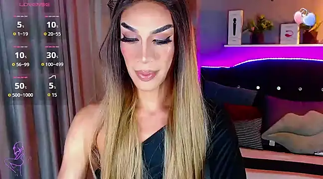 camila hootie online show from 03.05.25