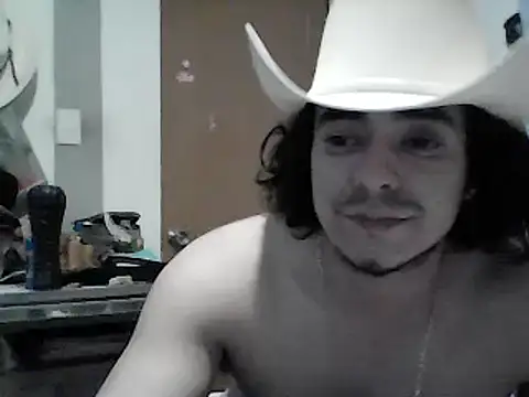 chico irresistible online show from 11.22.25