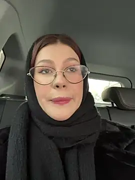 RinaCat online show from 12.19.24