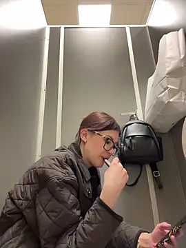 RinaCat online show from 02.26.25