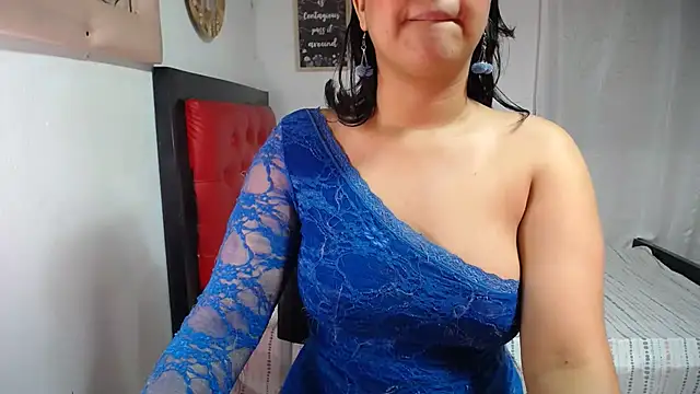 Sweettei online show from 02.16.25