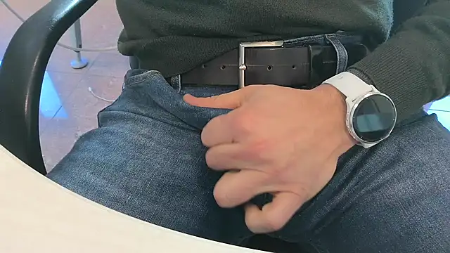 alessandroman2114 online show from 02.18.26