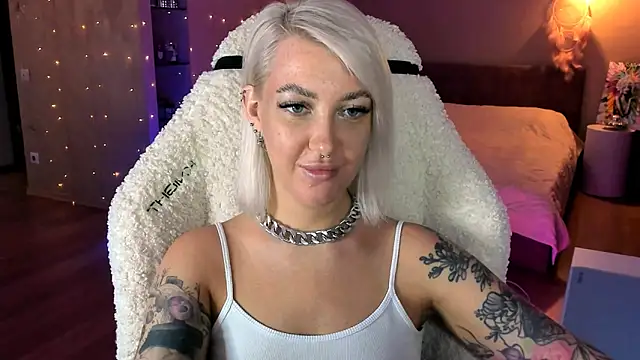 tykioty Miley online show from 11.09.25